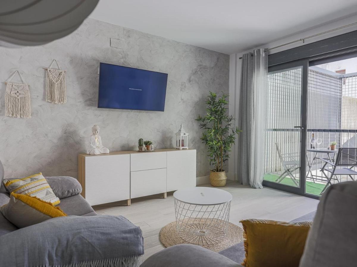 Family Home Suits Encantos De Sevilla Exterior foto