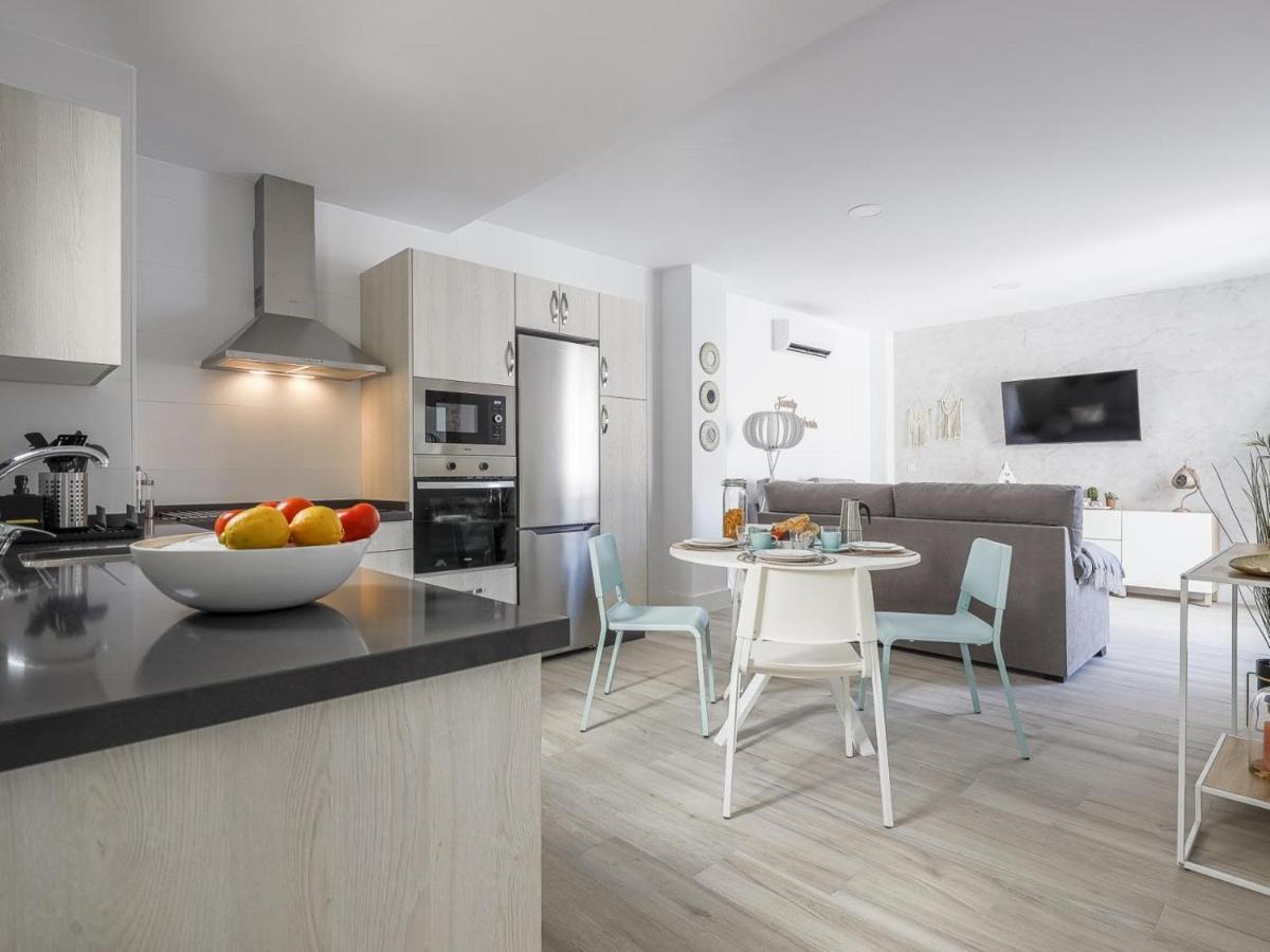 Family Home Suits Encantos De Sevilla Exterior foto