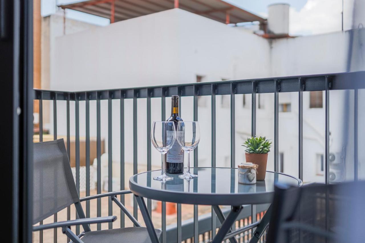 Family Home Suits Encantos De Sevilla Exterior foto