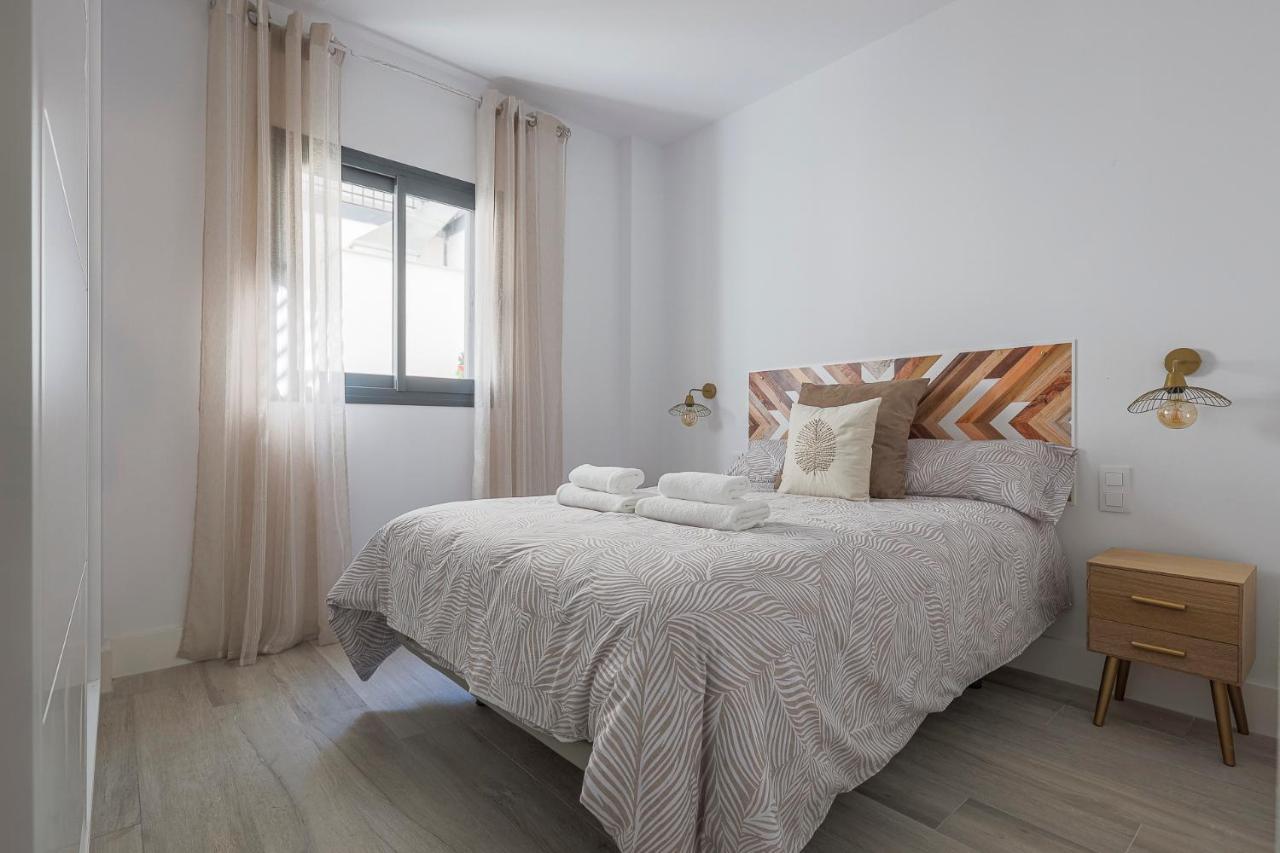 Family Home Suits Encantos De Sevilla Exterior foto