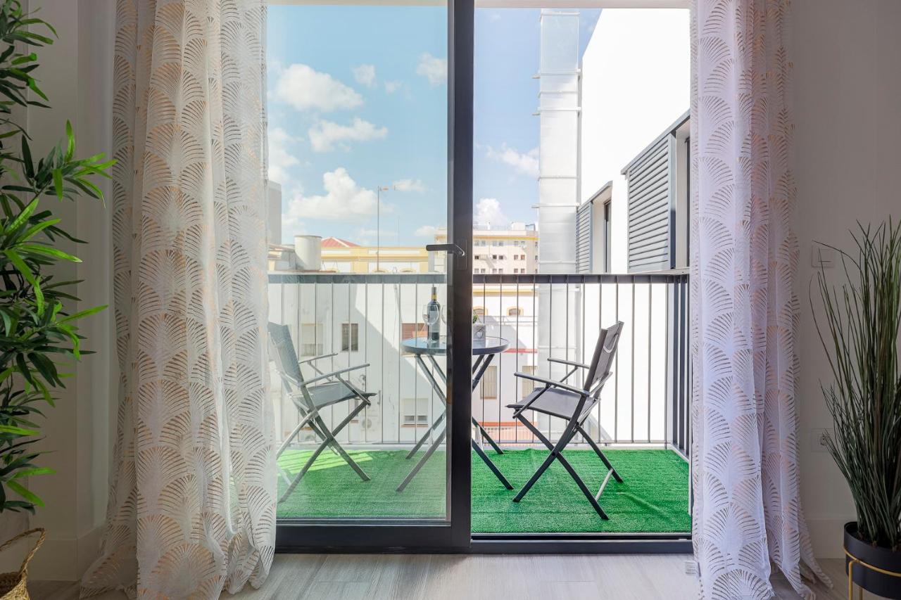 Family Home Suits Encantos De Sevilla Exterior foto